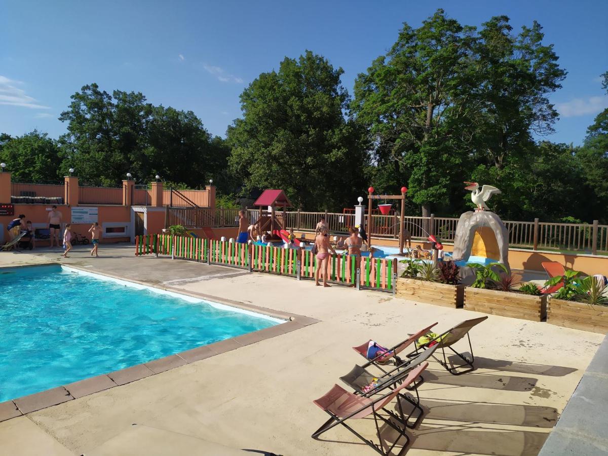 Camping Domaine De Senaud Albon Exterior photo