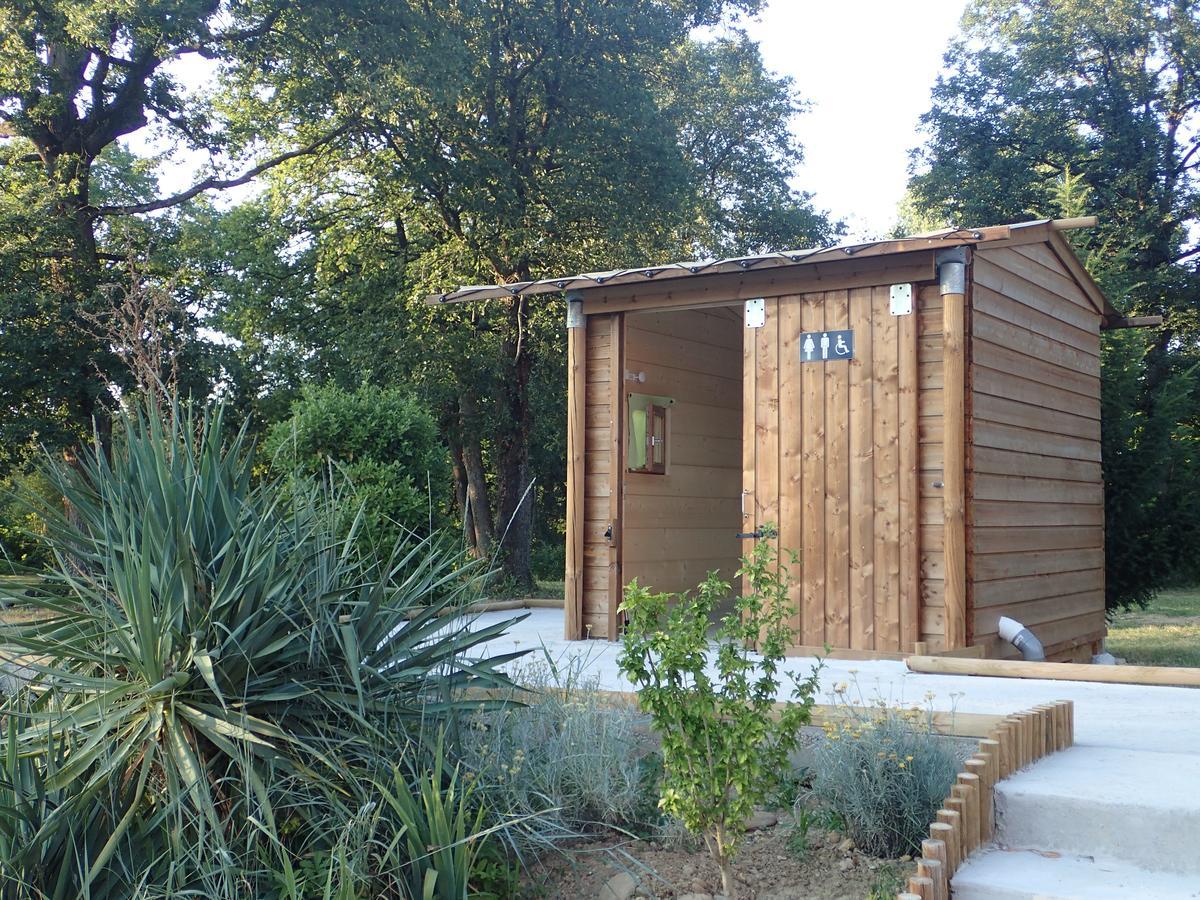 Camping Domaine De Senaud Albon Exterior photo